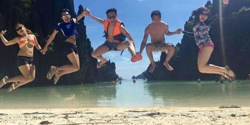El Nido: Island Hopping Tour A Lagoons and Beaches - Big Lagoon kayaking: why it is the main event