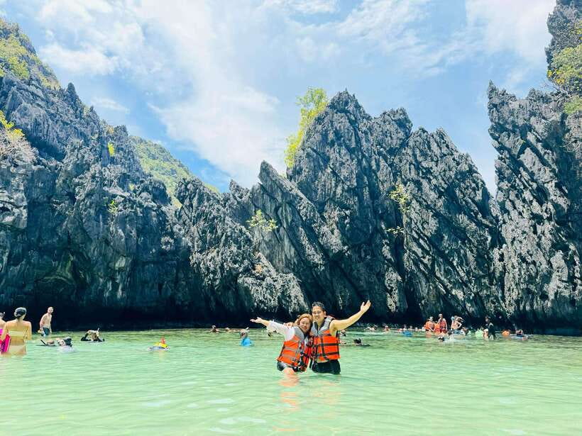 El Nido: Island Hopping TOUR A with Lunch, Transfer & EDTF - Should you book El Nido Tour A?