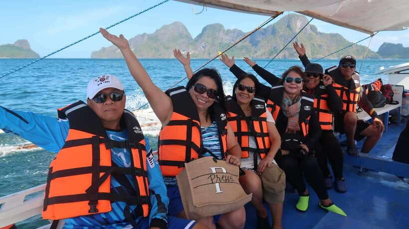 El Nido: Island Hopping TOUR A with Lunch, Transfer & EDTF - Price and logistics: Where the $50 value shows up, and where problems can start