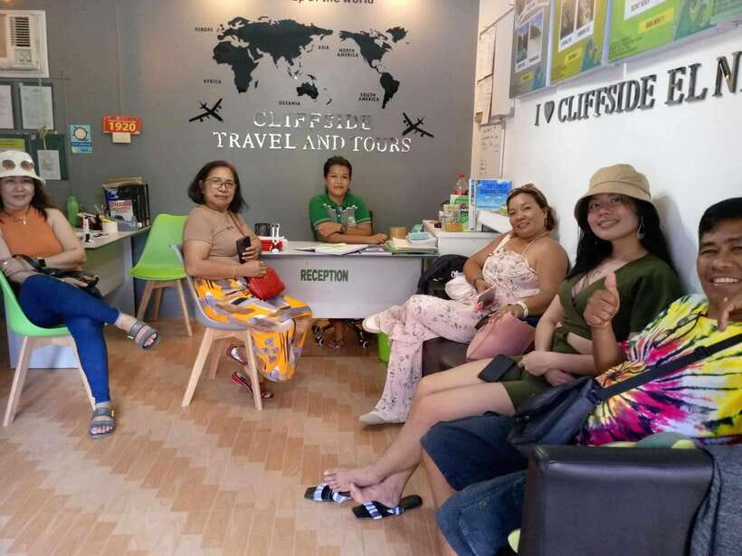 El Nido Island Tour C - Helicopter Island: first limestone vibes and quick orientation