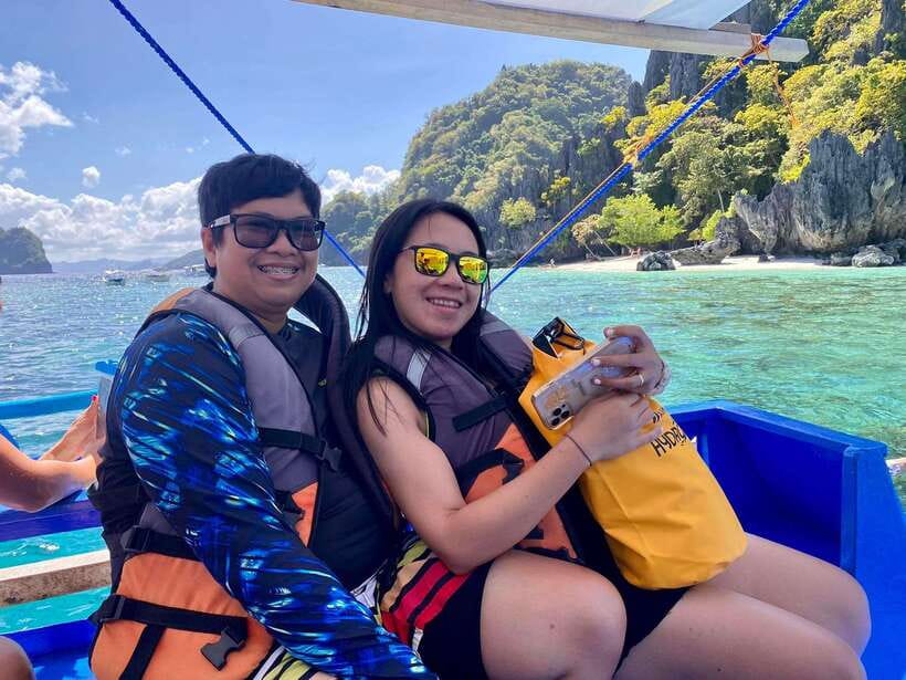El Nido: Private/Exclusive Island Hopping Tour B BEST PRICE! - Papaya Beach: Sand, Scenic Stops, and More Swim Time