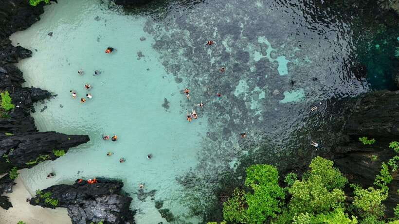 El Nido:Private Tour D with Highlights Small & Cadlao Lagoon - The vibe: private boat day, guided pace, and real beach time