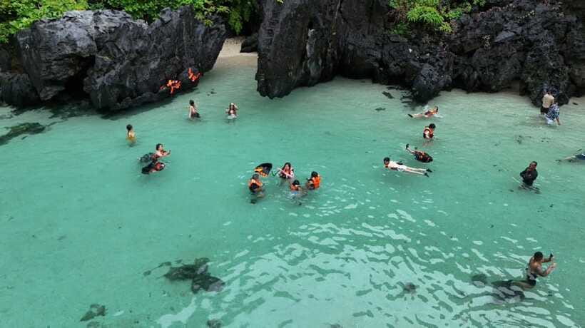 El Nido:Private Tour D with Highlights Small & Cadlao Lagoon - Who this tour suits best, and who should think twice