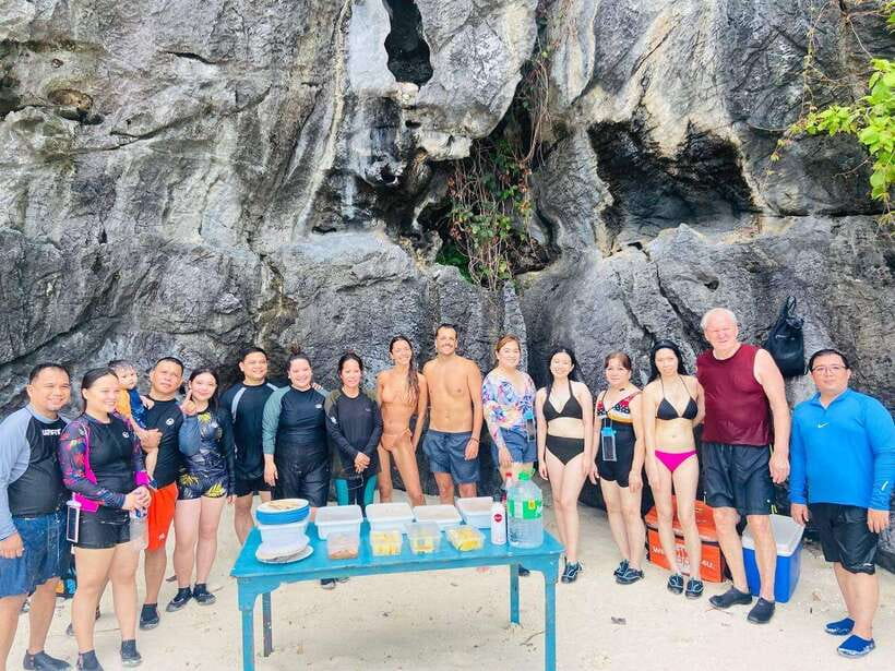 El Nido: Shared Island Hopping Tour C with Buffet Lunch - How Tour C Runs: A Shared Boat Day With Real Water Time