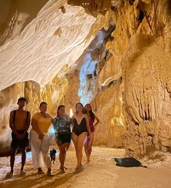 EL NIDO: Sharing/Joiner Island Hopping Tour B - Stop 2: Snake Island and Its S-Shaped Sandbar Walk