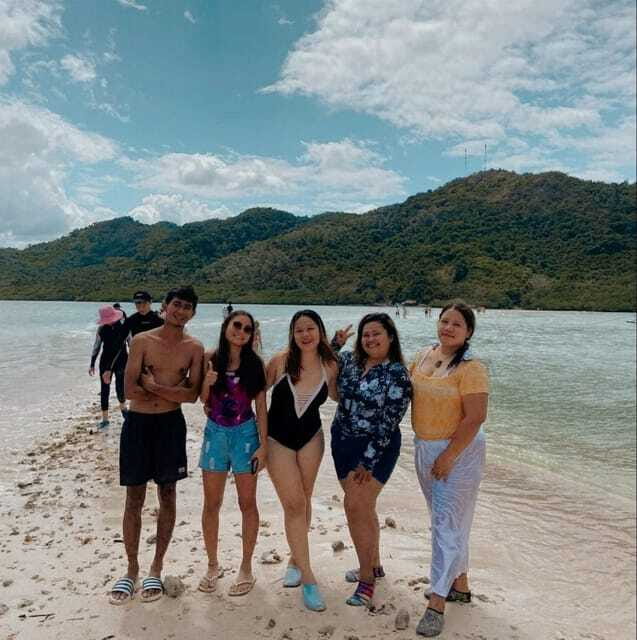EL NIDO: Sharing/Joiner Island Hopping Tour B - Stop 3: Cudugnon Cave, Crawl-Through Adventure and Skylight Light