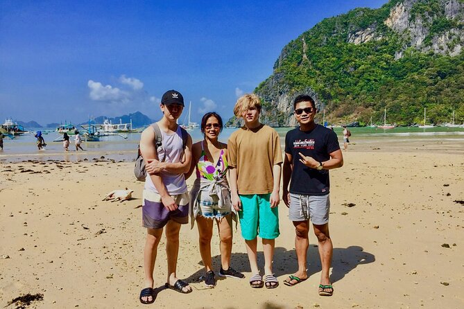 El Nido Tour A - Group w/ Buffet Lunch - The lunch: buffet-style food, where it fits, and what to watch for