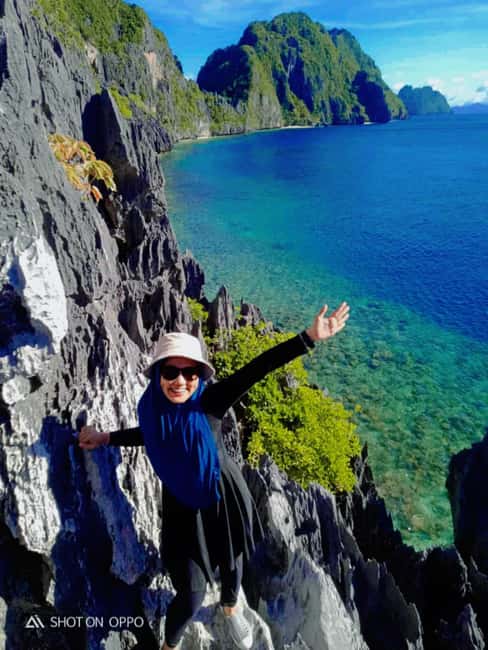 El Nido Tour C: Explore Hidden & Secret Beach Adventure - Helicopter Island (Dilumacad Island): sand time first, then snorkel