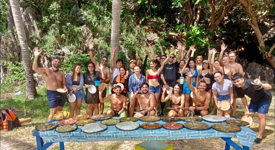El Nido Tour C: Explore Hidden & Secret Beach Adventure - Snorkeling stops and fish spotting: what you can expect underwater