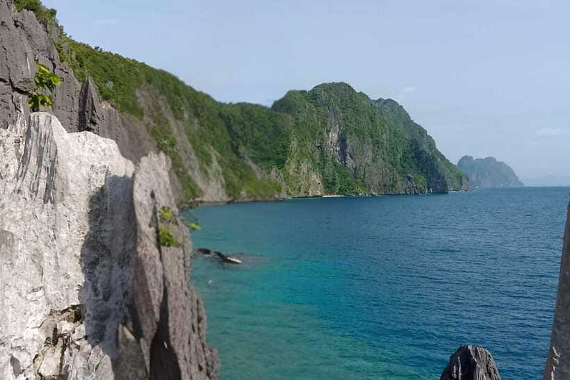 El Nido: Tour C to Hidden Beach, Helicopter Island & More - What to bring for comfort, not just swimming