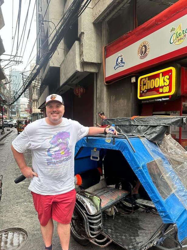 Explore Manila Slums and Hidden Market - Walking through Tondo neighborhoods without turning it into a spectacle