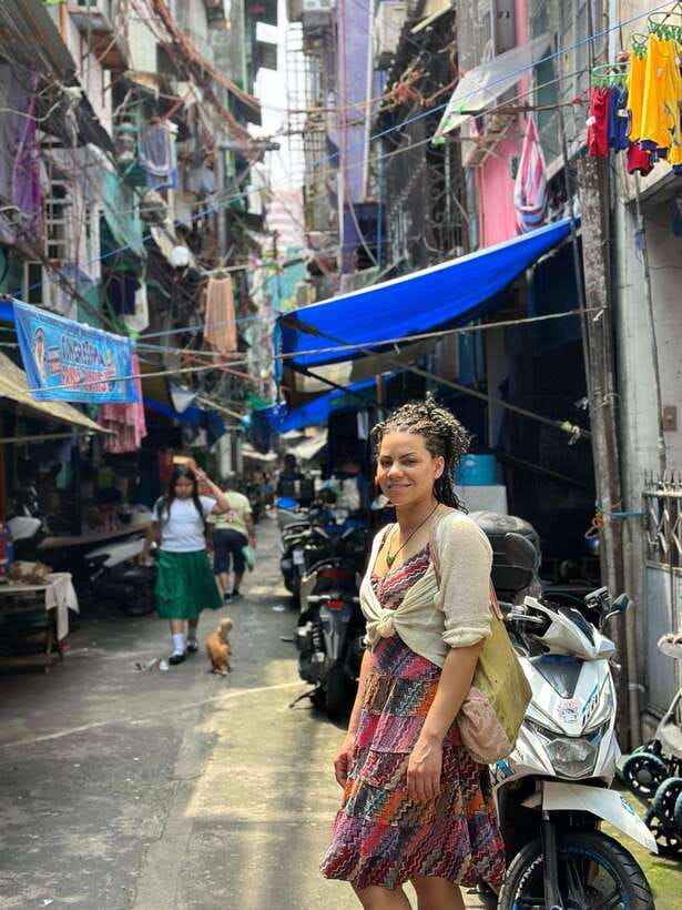 Explore Manila Slums and Hidden Market - Old town angles, farmers market energy, and Divisoria context
