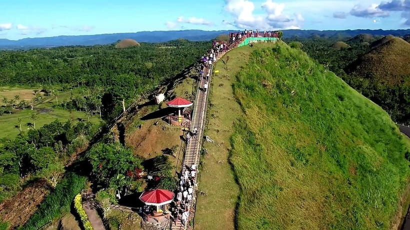 From Cebu: Bohol Countryside & Buffet Lunch Exclusive Tour - The Tarsier Conservation Area stop, calm wildlife viewing with real rules