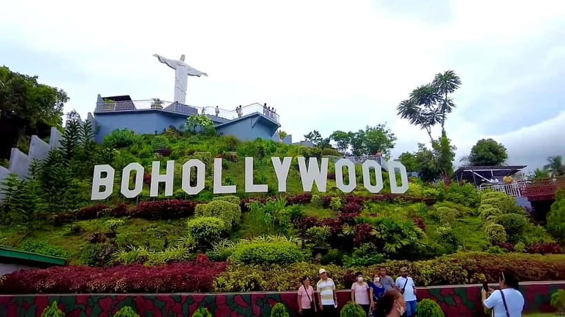 From Cebu: Bohol Countryside & Buffet Lunch Exclusive Tour - Mirror of the World: quick landmark photos without the big-city crowds