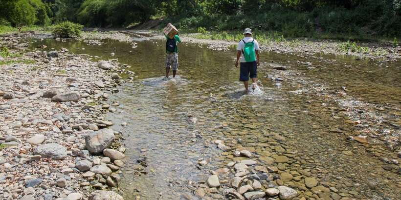 From Puerto Princesa: Trek to Batak Tribe Village - Arriving at the Village: Saying Hello and Seeing Everyday Life