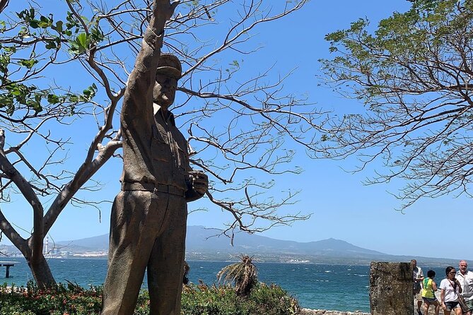 Full-Day Tour in Corregidor and Bataan War Memorial from Manila - Middle Side Barracks: artillery power and a heavy sense of scale