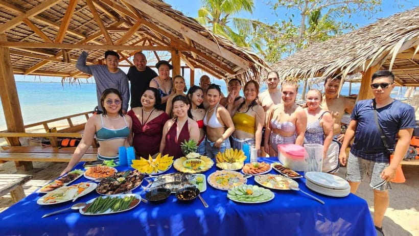 Honda Bay Island Hopping Tour – A Perfect Day in Paradise - Getting from Puerto Princesa to the Wharf, Smooth or Not