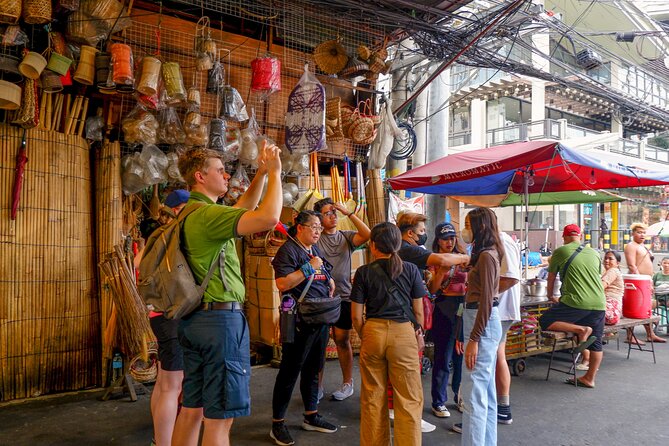 Intramuros & Chinatown Manila Tour – Walking, Food & Culture - Binondo Chinatown: Food and Neighborhood History Side by Side
