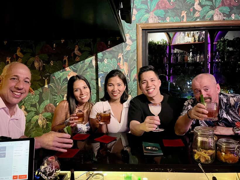 Makati Bar Crawl - Hidden Bar, Speakeasy and Pub - The 3-Hour Route: 4 to 5 Stops, 30 Minutes Each