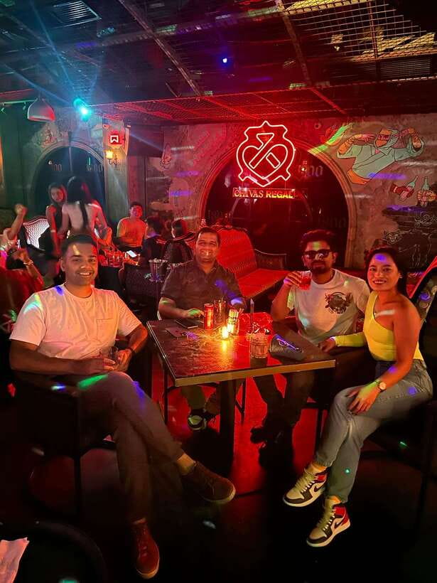 ⭐ Makati Bar Hopping and Pub Crawl Tour with Venus ⭐ - Stop One: Speakeasy Start With Drink Specials