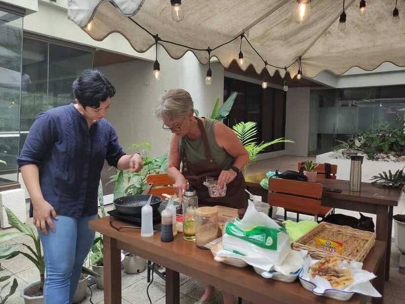 Makati: Hands on Manila Cooking Class - Getting hands-on: prep, cooking, and learning by doing
