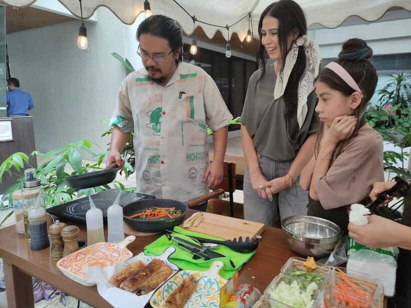 Makati: Hands on Manila Cooking Class - Turon or fried banana treats, the sweet ending you will remember