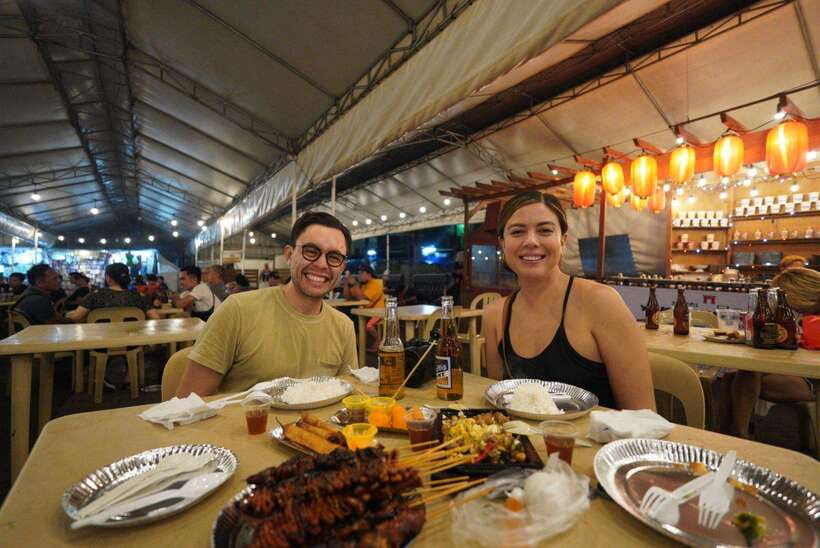 Makati: Street Food Experience with a Local Guide - Street food in Makati, with Venus and the real ordering approach