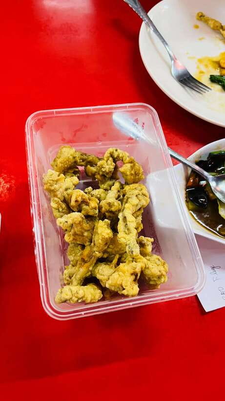 Manila Chinatown Food Tour with Local Guide - Finding the meetup point inside the cafe