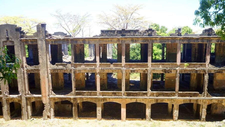 Manila: Corregidor Island Guided Tour w/Hotel Pick up & Drop - Lunch on Corregidor: A Real Break Before the Next Set of Sights