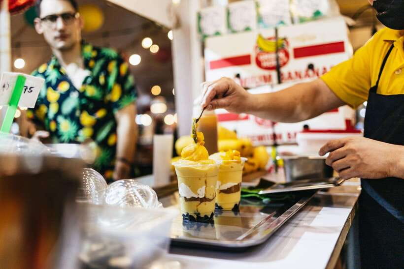 Manila: Guided Night Market Experience - Riding the City Like Locals: Tuk-Tuk, Jeepney, and a Train Moment