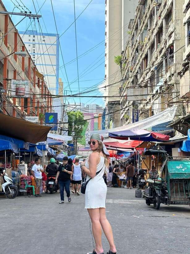 Manila: Hidden Gems Guided Tour - Food and coffee, plus how to budget without surprises