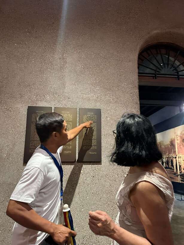 Manila: Intramuros Walled City Guided Walking Tour - Casa Manila and the Jose Rizal Museum: turning portraits and politics into context