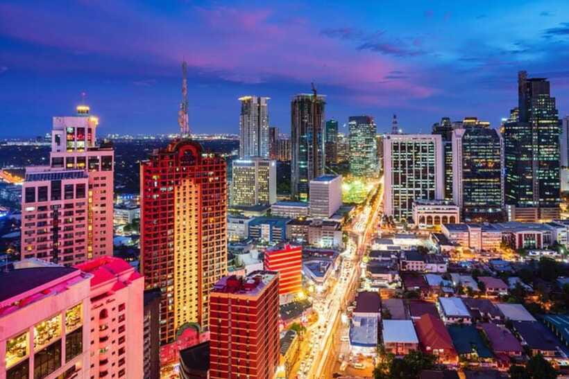 Manila: Private Custom Tour with a Local Guide - Hotel Pickup, Transfers, and Public Transport Choices