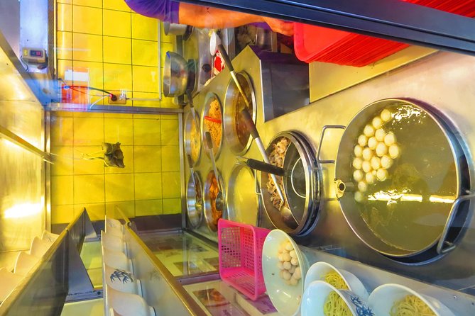 Manila's Culinary Expedition: The Ultimate Food and Market Tour - Hotel pickup plus walking, the practical way to beat Manila traffic