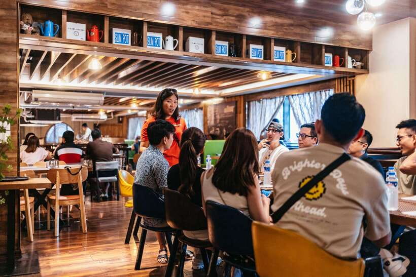 Manila: Street Food and Drinks Walking Tour with Tastings - Should you book this Manila street food tour?