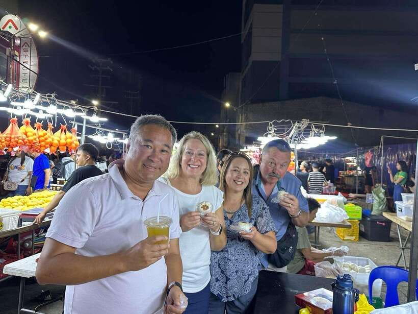 Manila Street food and Night Market Tour - Divisoria’s Ilaya Street: bargains, sweet stops, and ordering like locals