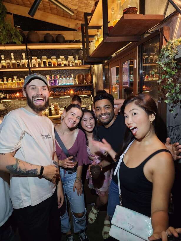 Manila Ultimate Nightlife Pub Crawl - Who should book the Manila Ultimate Nightlife Pub Crawl