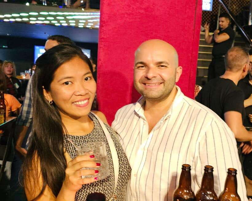 Manila Ultimate Nightlife Pub Crawl - Live band music plus the club end of the night