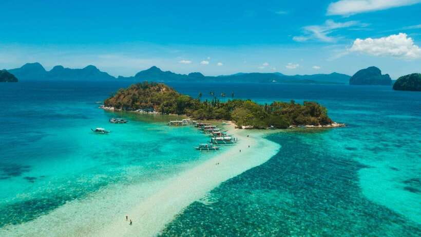 Mystic Shores: El Nido Tour B Adventure - Snake Island: S-shaped sandbar, shoreline snorkeling, and photo time