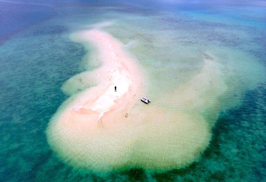 Palawan: Private Sailing Yacht Cruise in El Nido - Lagen Island: wild beach energy and the second snorkeling session