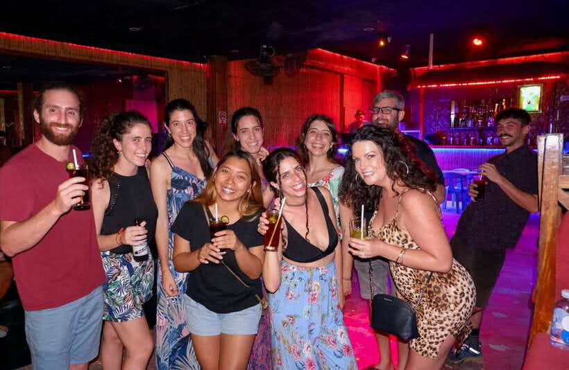 Panglao Bohol Island: Alona Beach Pub Crawl with Drinks - The 21:00 to 00:30 pacing that keeps the group from falling apart