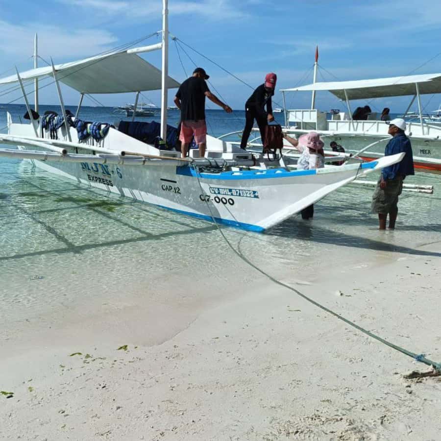 Panglao: Island Hopping w/Balicasag (Shared) - The Shared Boat Ride and Dolphin-Watching Reality Check