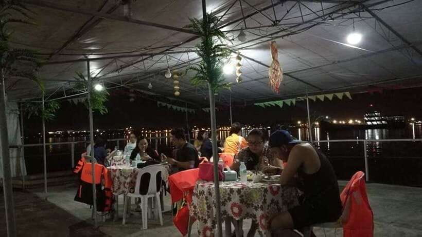 Puerto Princesa: Firefly Watching Bay Cruise with Dinner - Boat Transfers, Group Rhythm, And When You Might Feel Rushed