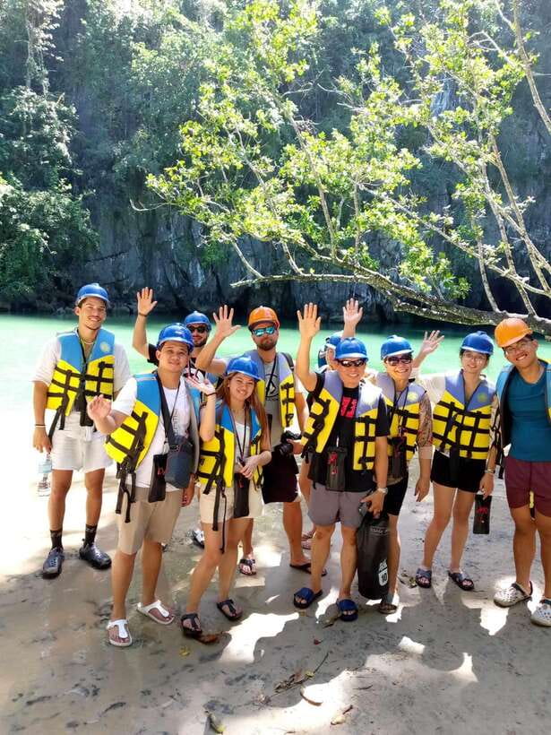 Puerto Princesa: Underground River Tour - Sabang beach time: photos, street vendors, and wildlife spotting