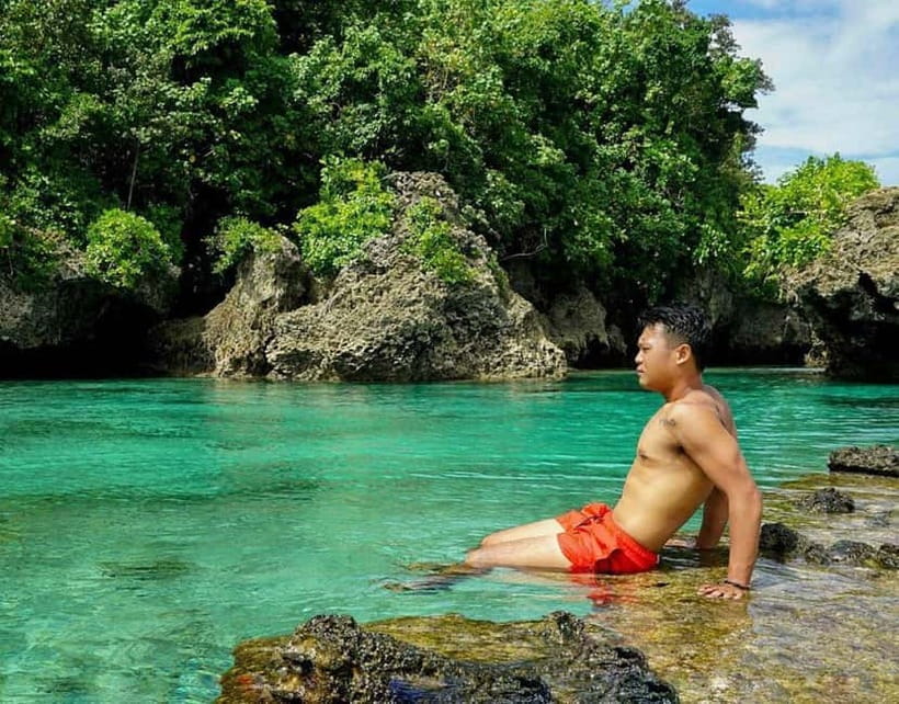 Siargao:Lagoon,Cave Rock Pool, w/Lunch & Transfer - Magpupungko Rock Pools and flats: swimming at low tide