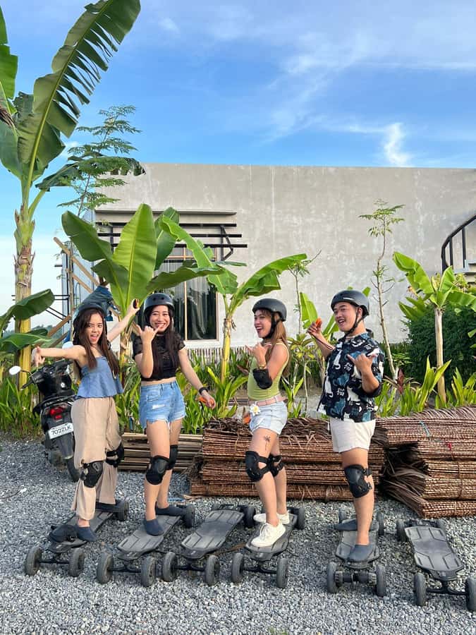 Siargao : Morning 1 Hour Guided Electric Skate Experience - Scenic Ride Stretches: How the Route Builds Momentum
