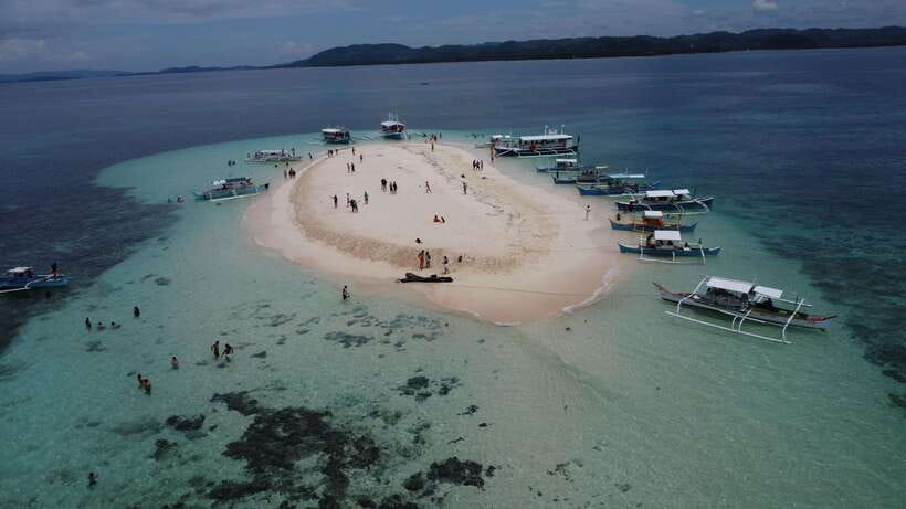 SIARGAO TRI-island DAKU/NAKED/GUYAM free drone/lunch - Naked Island: the sandbar stop for turquoise water and quick snorkeling