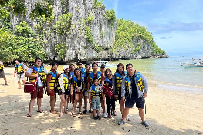 Underground River Group Tour w/ Lunch & Return to Puerto Princesa - Audio translator and air-conditioned transport: the comfort perks that matter