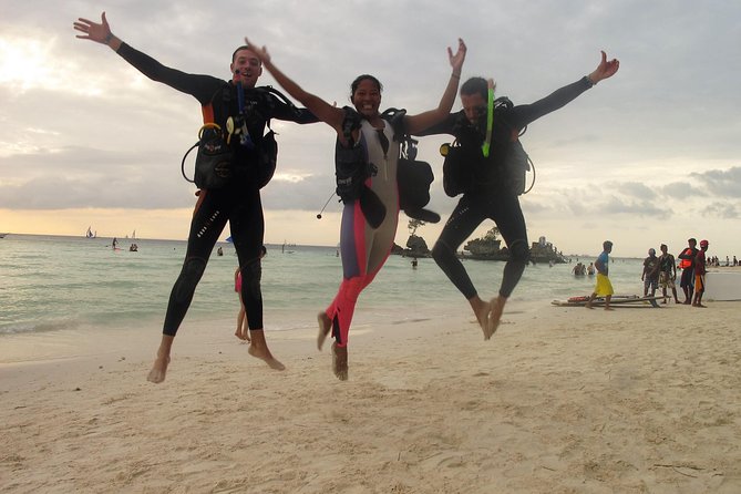 WaterColors - Open Water Diver Certification in Boracay - Day 2: Confined skills, then Open Water 2 and 3 in a steady rhythm
